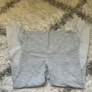 Lululemon wunder under crop 23 leggings